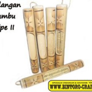 Penjual Bambu Undangan Launching Wayang Rangkah