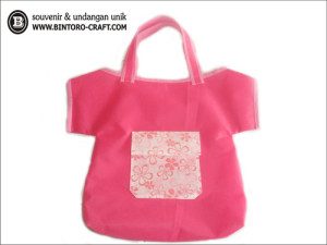 Souvenir Perusahaan Eco Bag Cantik