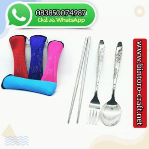 souvenir sendok garpu sumpit